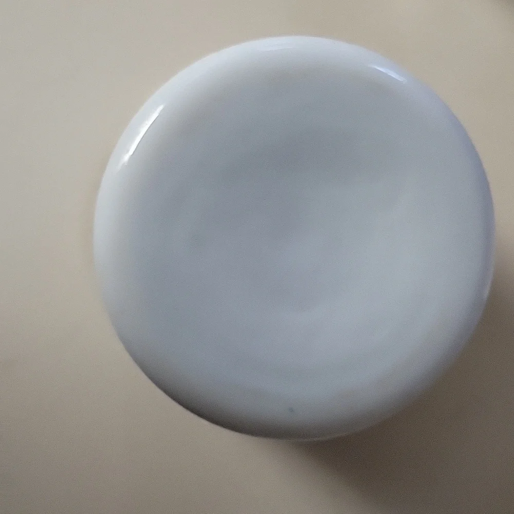 White Milk Glass, Decorative Scene - Picture 6 of 7